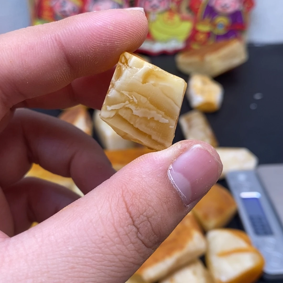 定制琥珀未镶嵌萧*天然蜜蜡原石加工不退不换