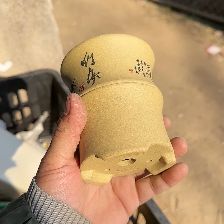 这就是为什么不在这里上班呀这不也