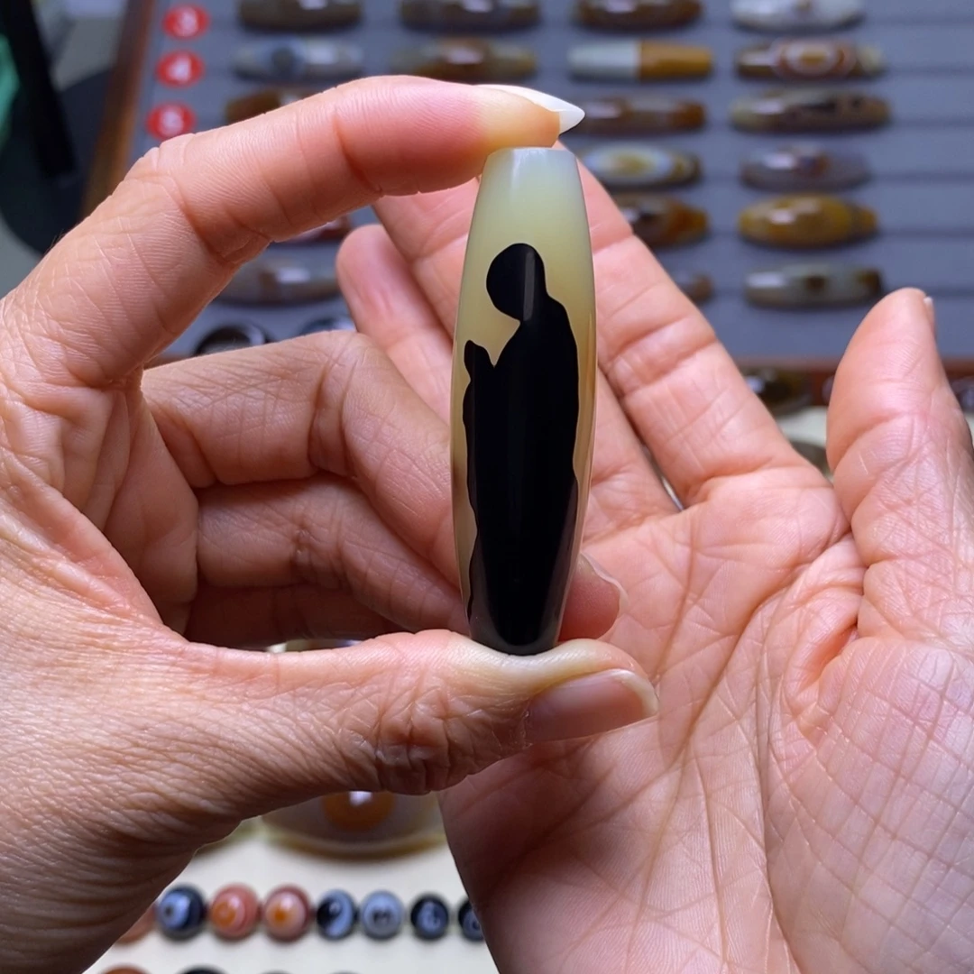 新***天玛瑙/玉髓未镶嵌珠宝半成品