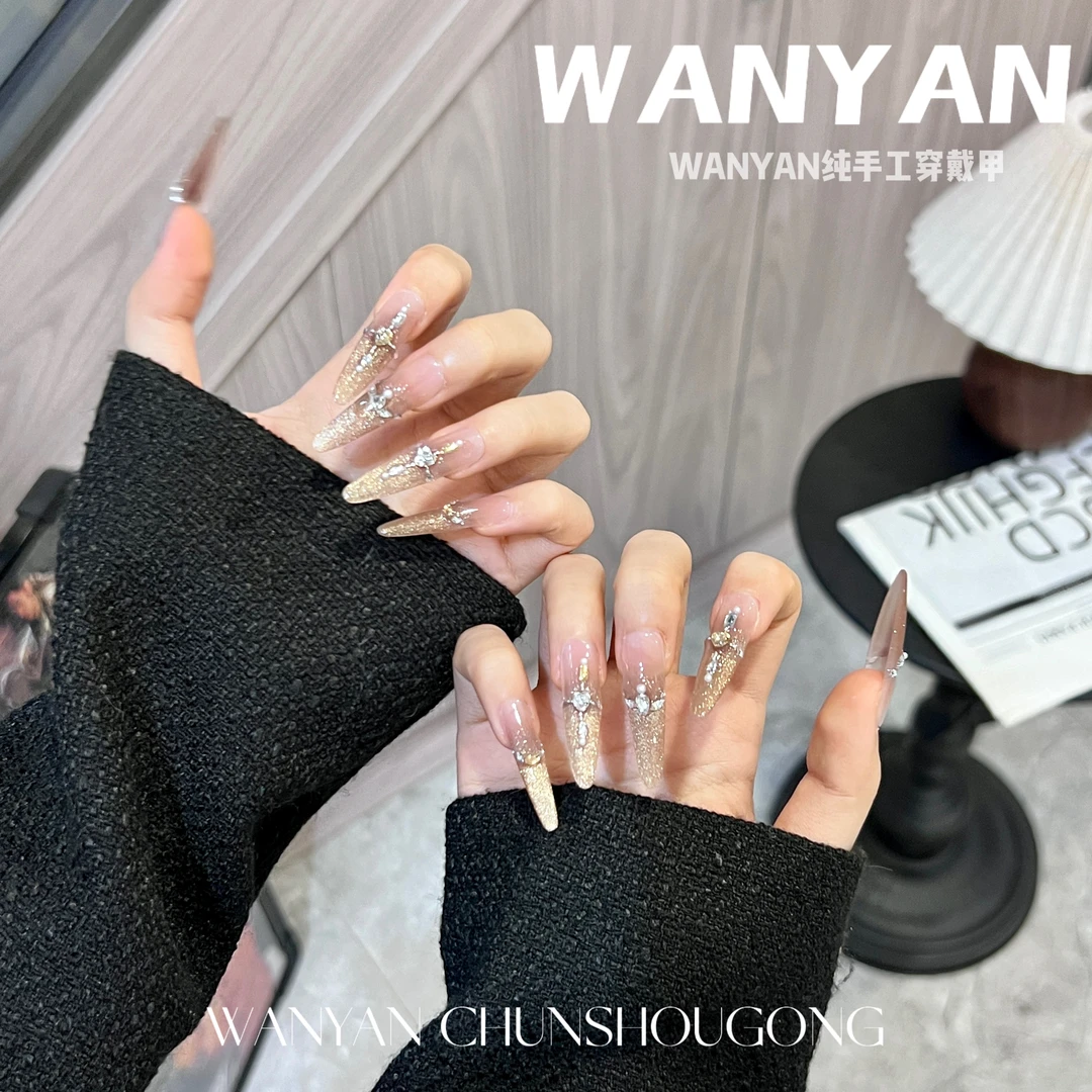 “ 星芒”CHUN·新款手工金色爆闪猫眼渐变奢华高级感钻可拆卸穿戴甲