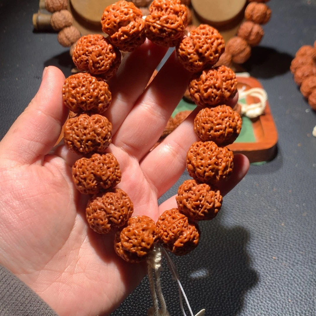 手串金刚菩提23+方尊定制