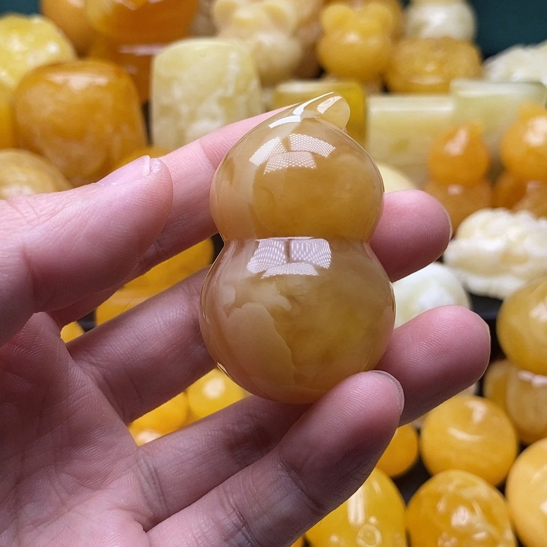 琥珀颈饰未镶嵌琥珀蜜蜡吊坠