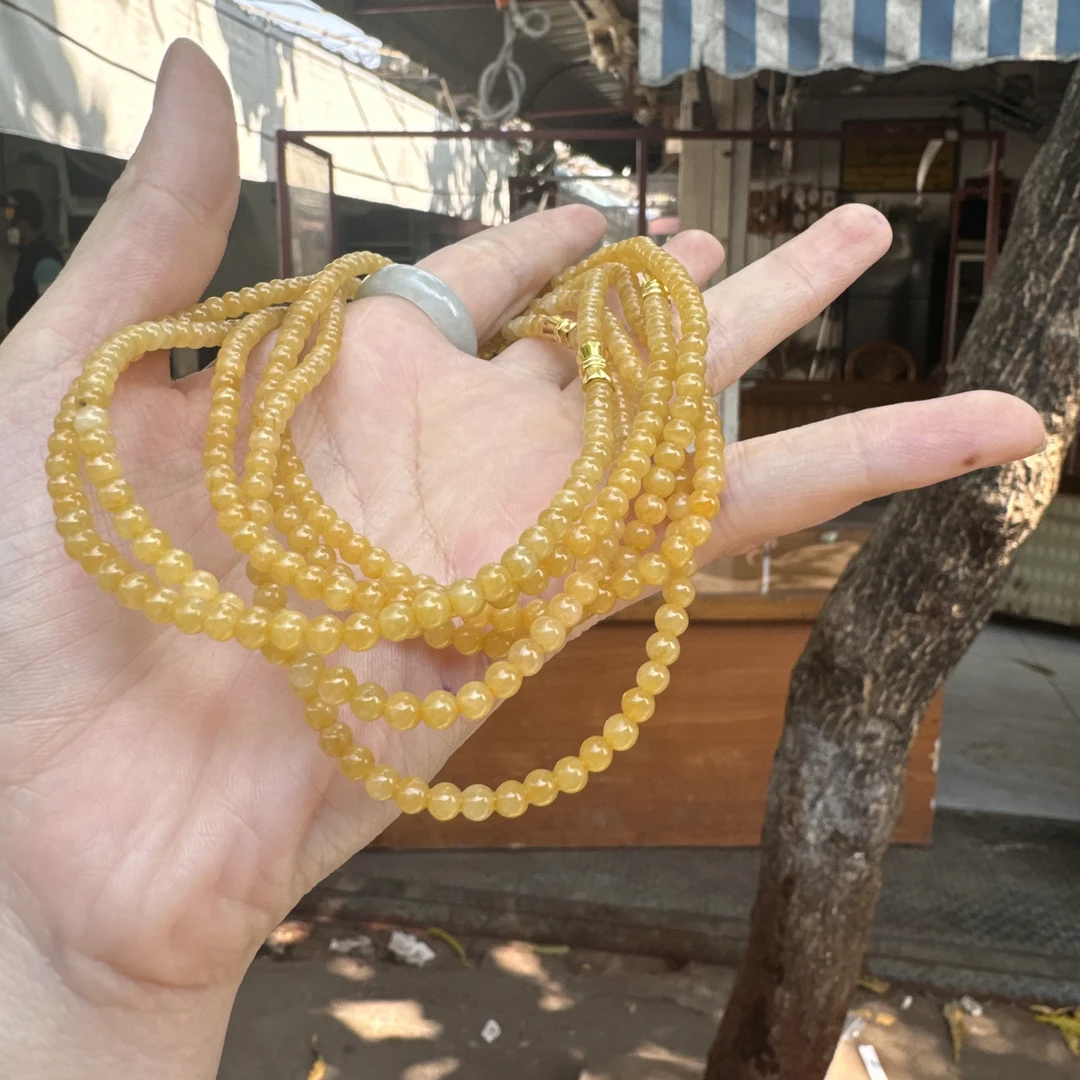 天然缅料翡翠A货