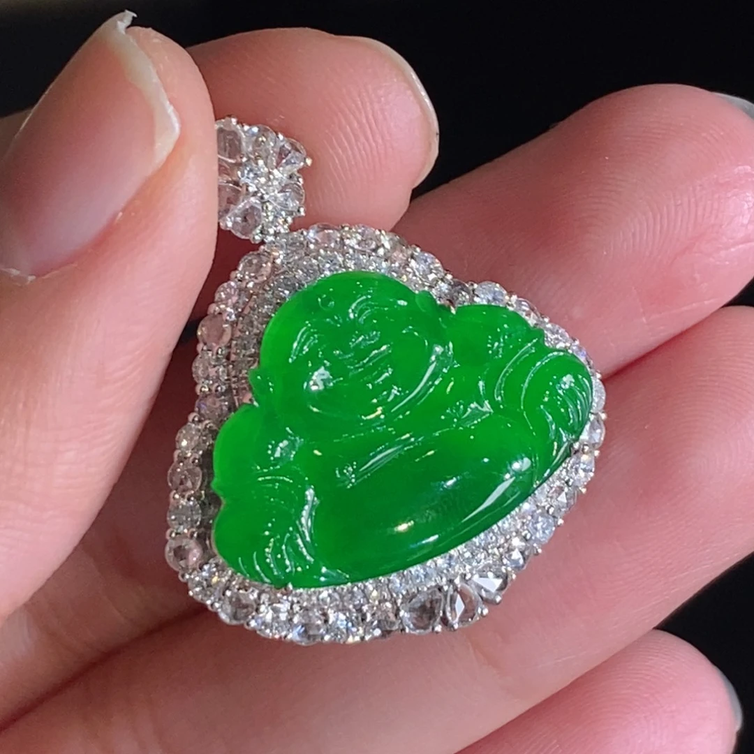 翡翠18K金镶嵌颈饰天然缅甸A货翡翠