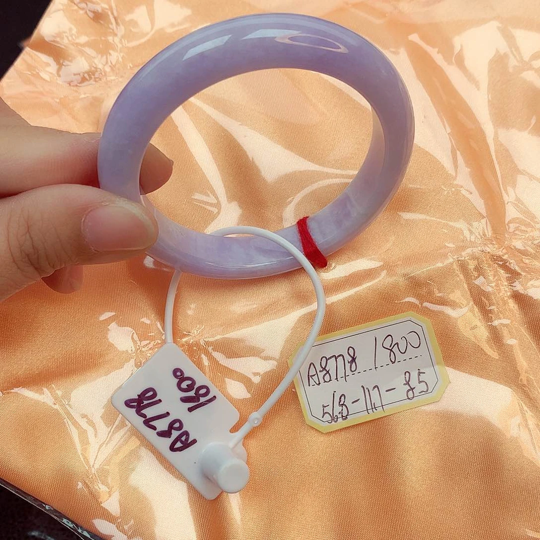 翡翠未镶嵌手镯缅甸翡翠