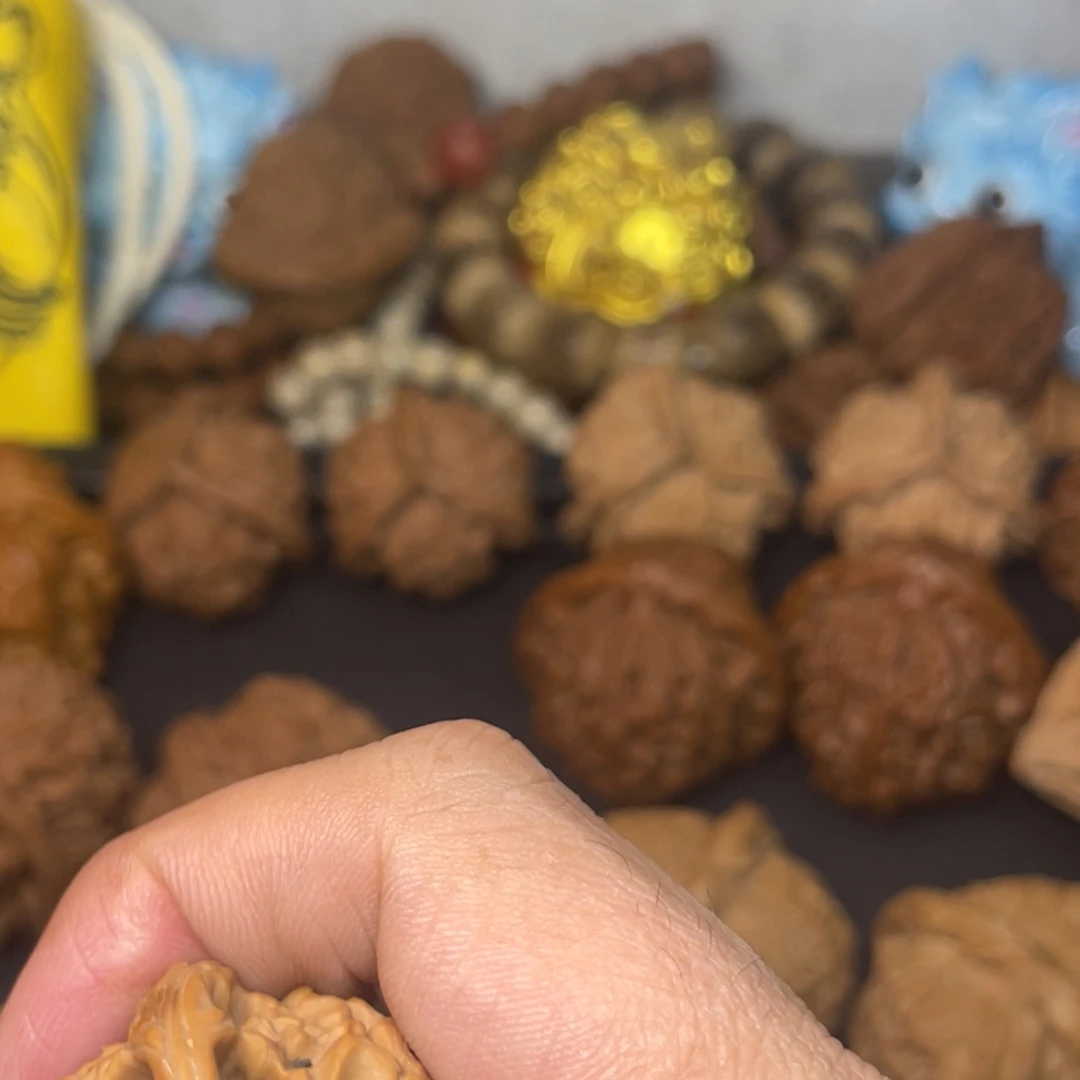 一***行文玩核桃吊坠全品无修