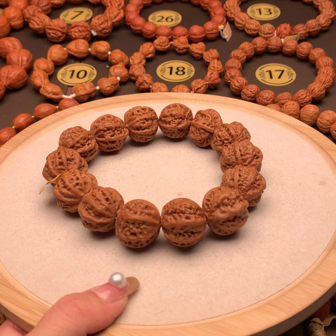文玩核桃手串粗筋