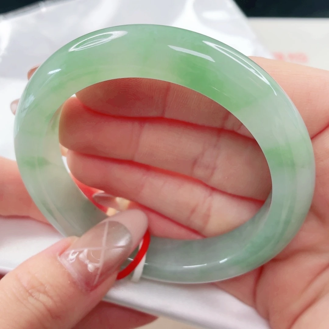 翡翠未镶嵌手镯54.6x71