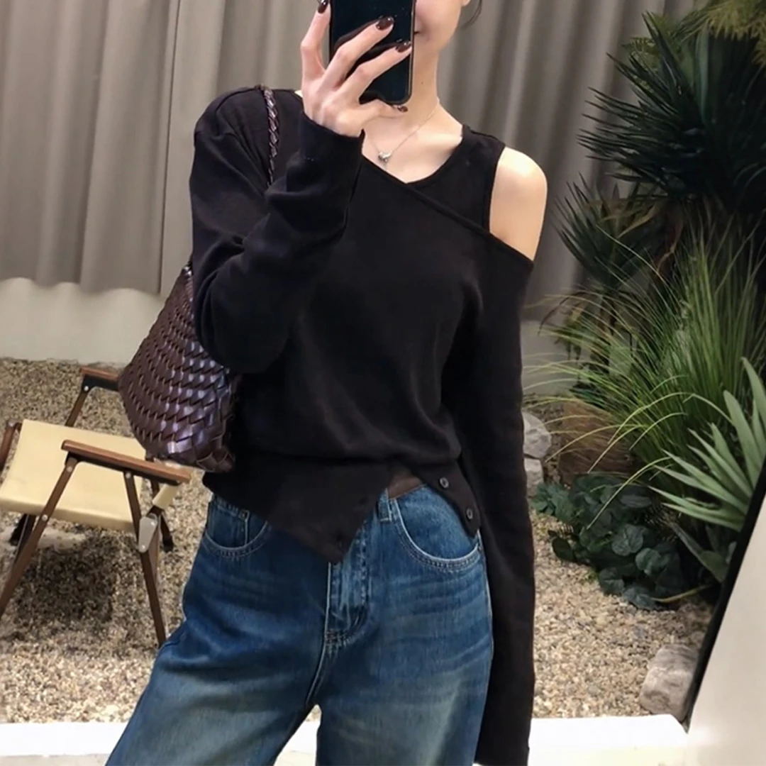 黑色假两件露肩长袖T恤女早秋新款时尚显瘦气质体恤洋气减龄上衣