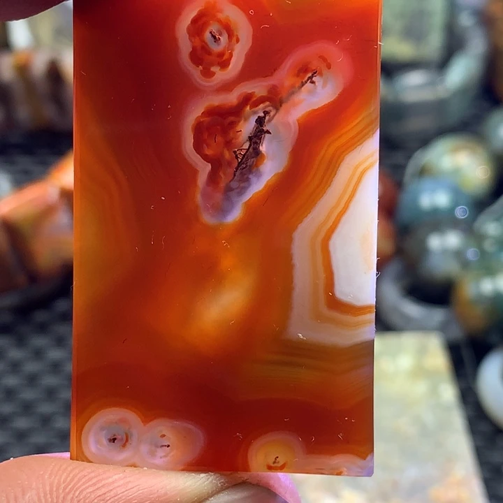 玛瑙/玉髓吊坠(赠链)未镶嵌海**彩