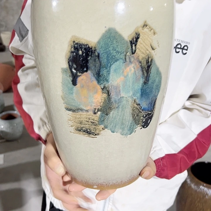 高度32厘米口 19厘米