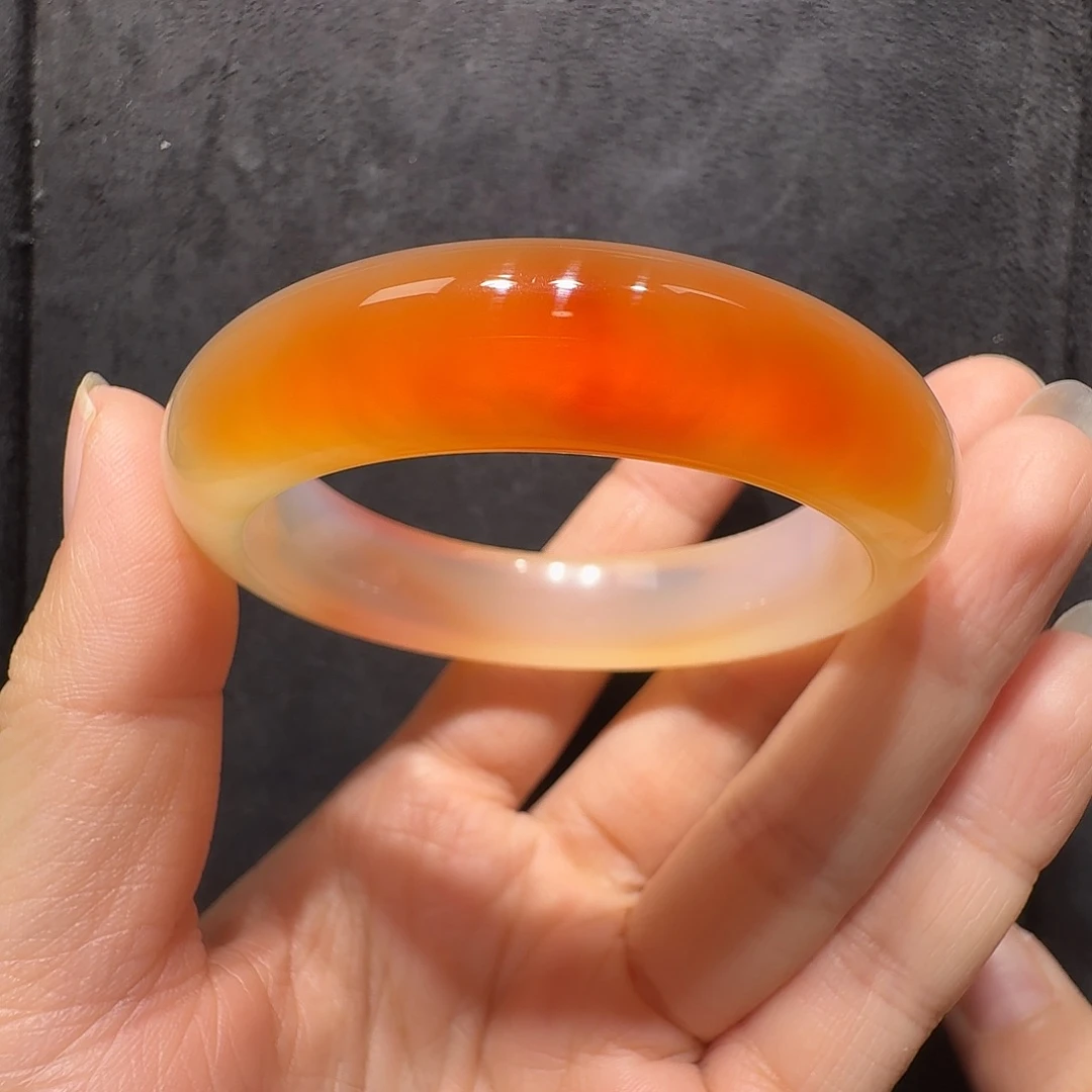 玛瑙/玉髓未镶嵌手镯