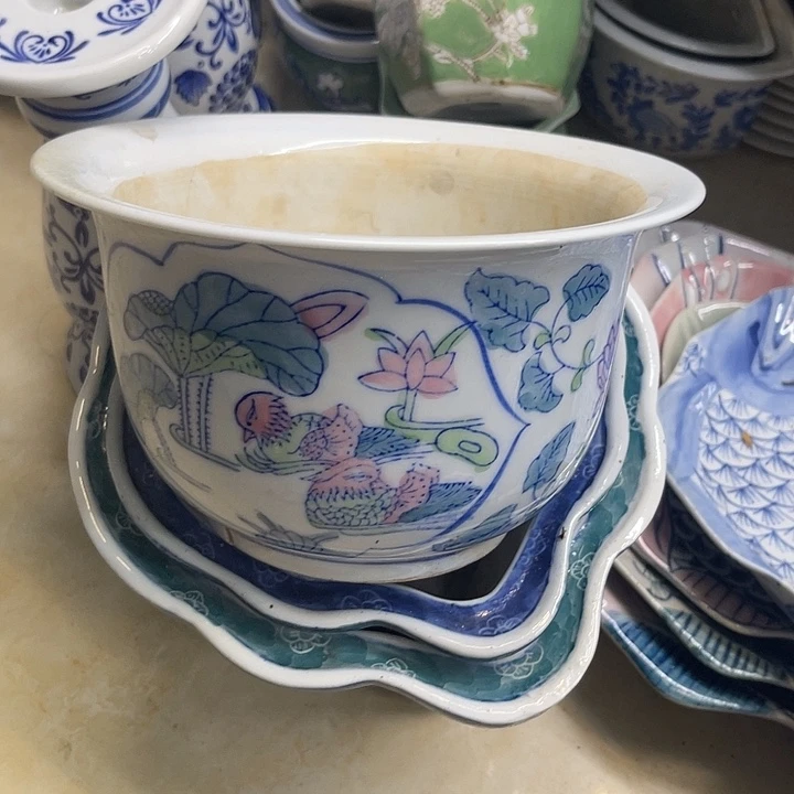 陶瓷制品摆件老瓷微瑕介意勿拍不退不换