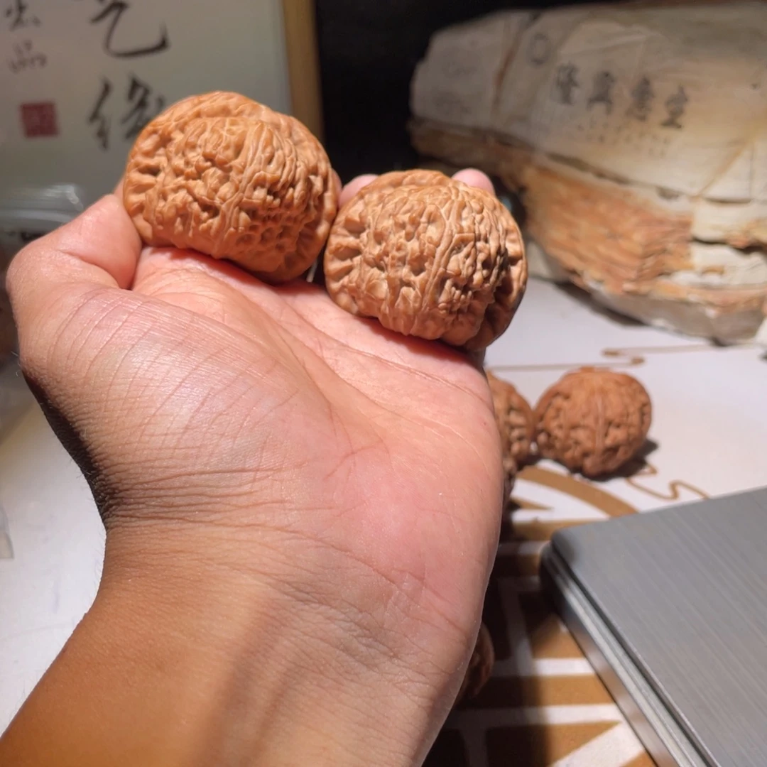 嘎***涨手串/手链核桃45全品白狮子