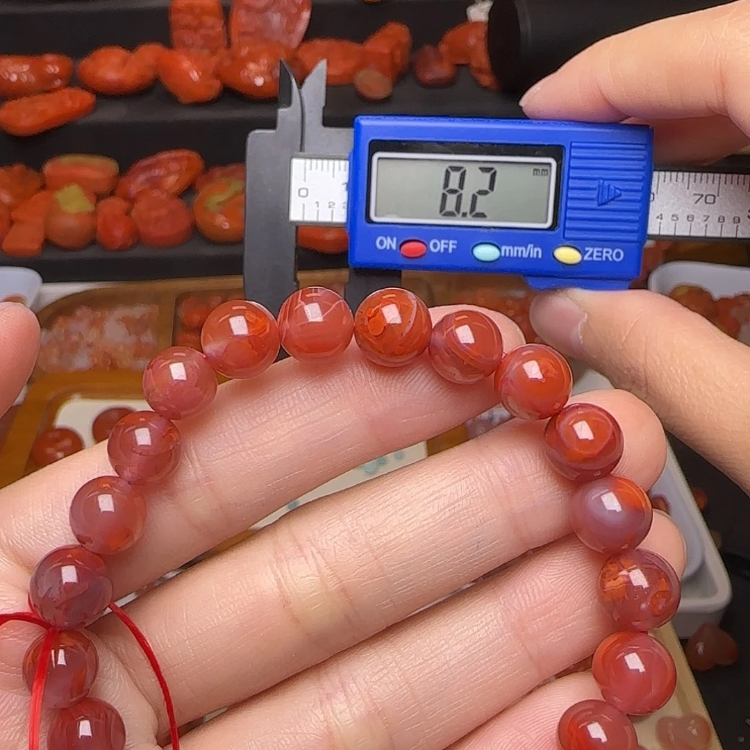 不***疵南红玛瑙未镶嵌颈饰