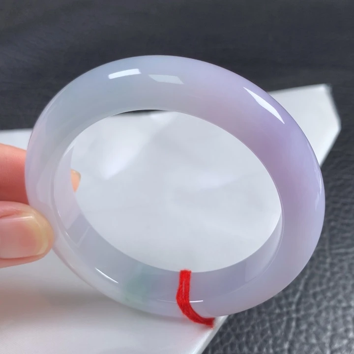 翡翠未镶嵌手镯