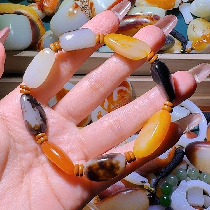 和田玉挂件未镶嵌天**久