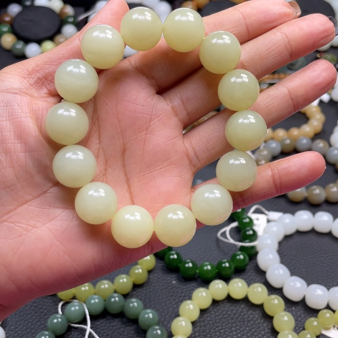 和田玉未镶嵌手链