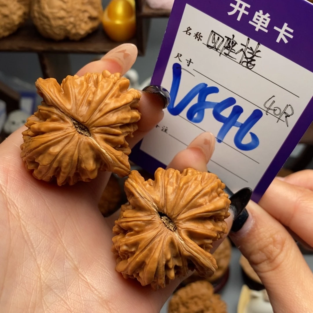 吊坠文玩核桃四座楼