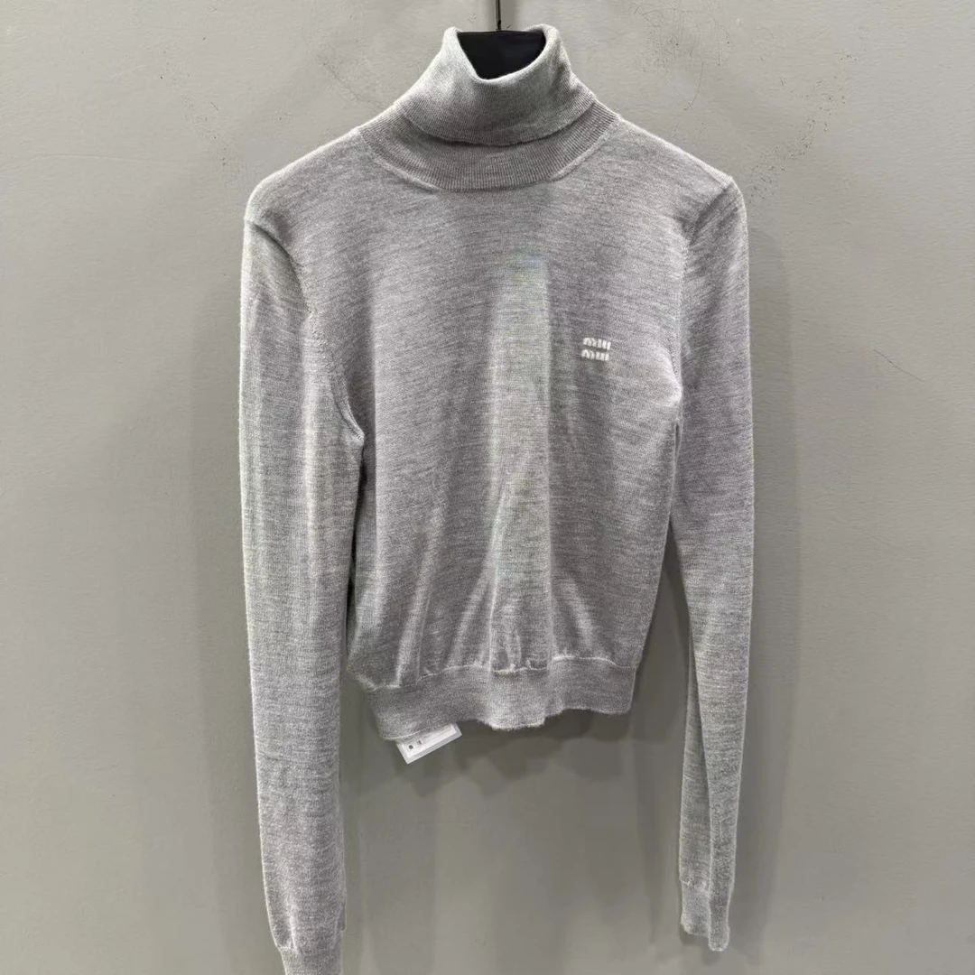 99新 MIU MIU/缪缪 缪缪 肩宽38 胸围82 衣长46