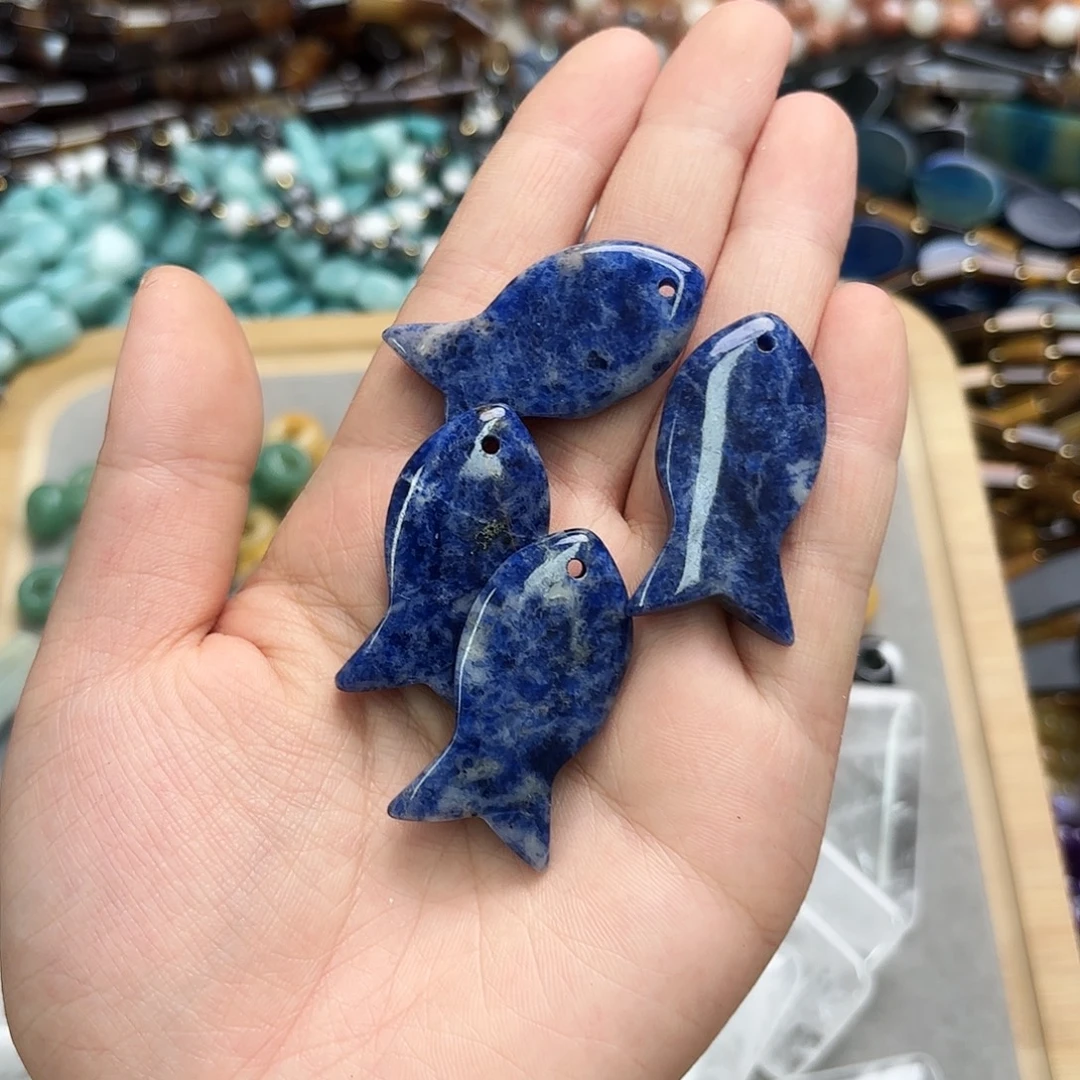 玛瑙/玉髓未镶嵌珠宝半成品蓝纹鱼2颗