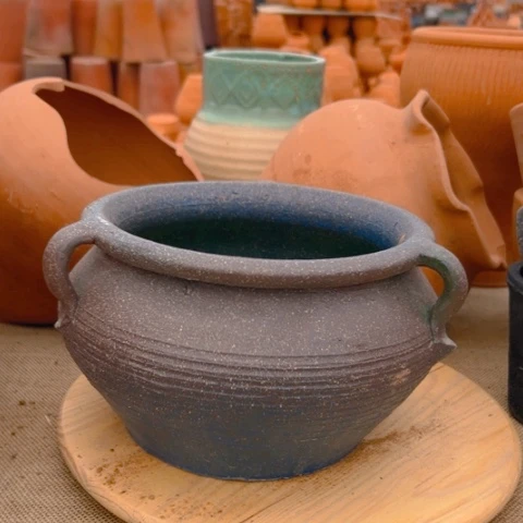 红陶口20高14上色三耳