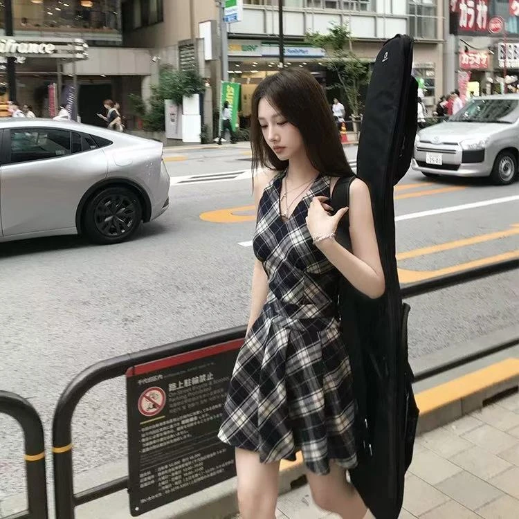 法式设计感复古格子夏季显瘦气质修身小个子名媛风连衣裙显瘦裙子