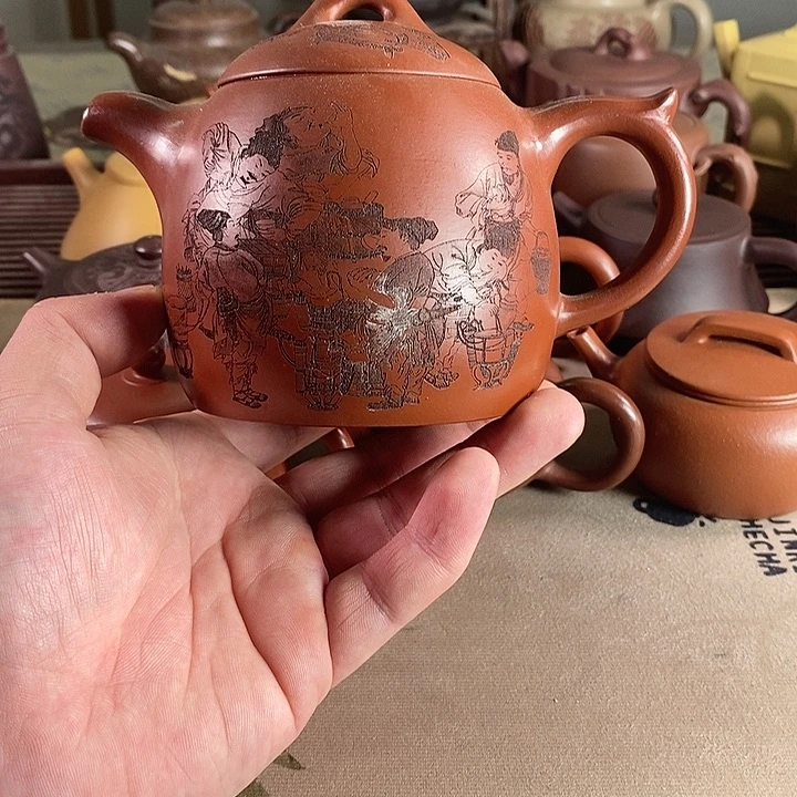 茶壶紫砂紫砂的微瑕