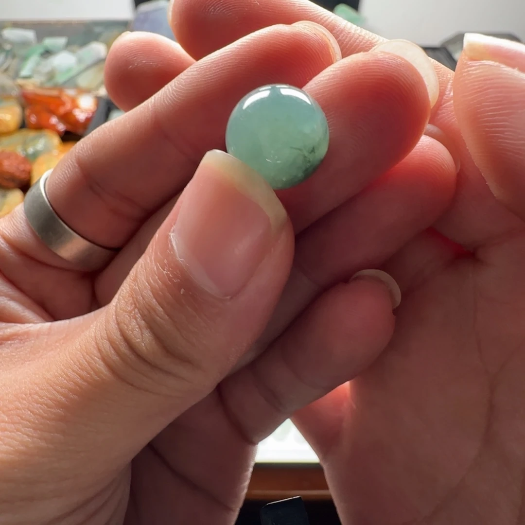 定制翡翠未镶嵌12.5mm珠子