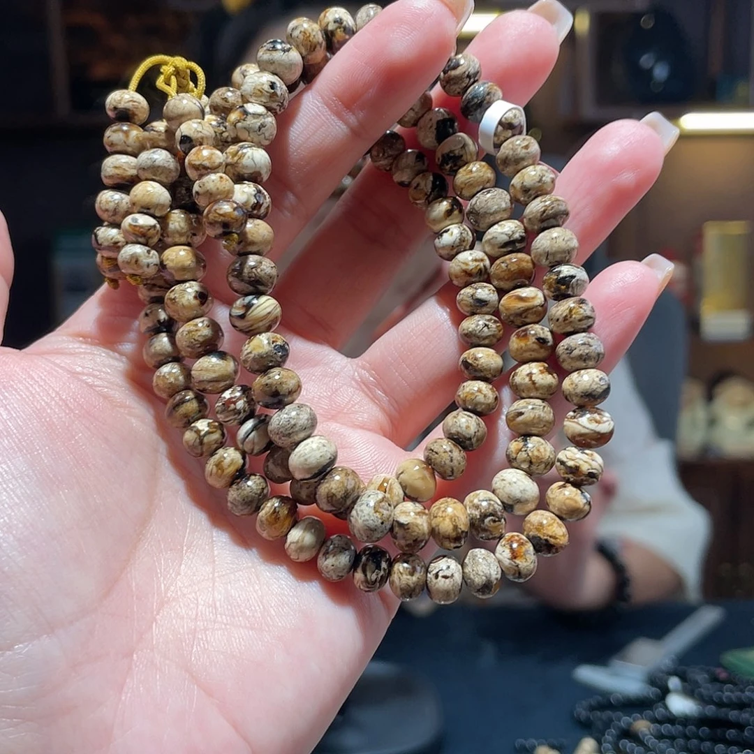 琥珀颈饰未镶嵌小**长7m干白