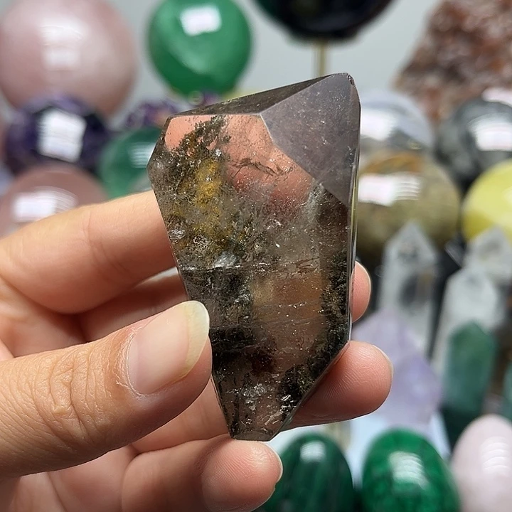 未镶嵌珠宝半成品水晶75克幽灵随形