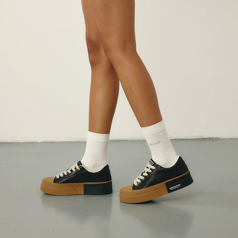 ARTICLE NO.秋冬新款银色厚底硫化鞋增高圆头板鞋百搭时尚休闲鞋