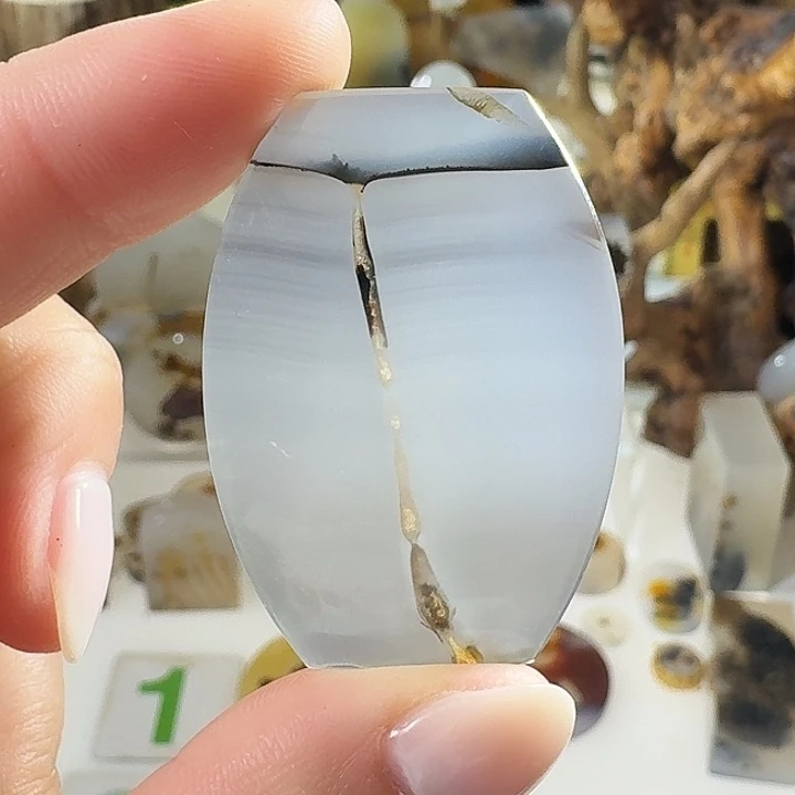 玛瑙/玉髓未镶嵌珠宝奇石