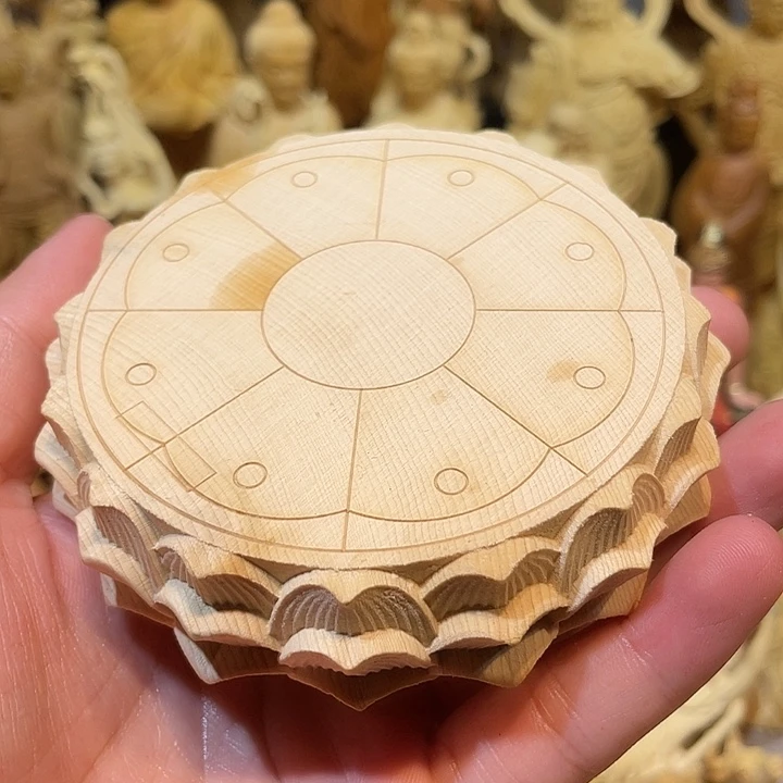 黄杨木瑕疵莲花坐