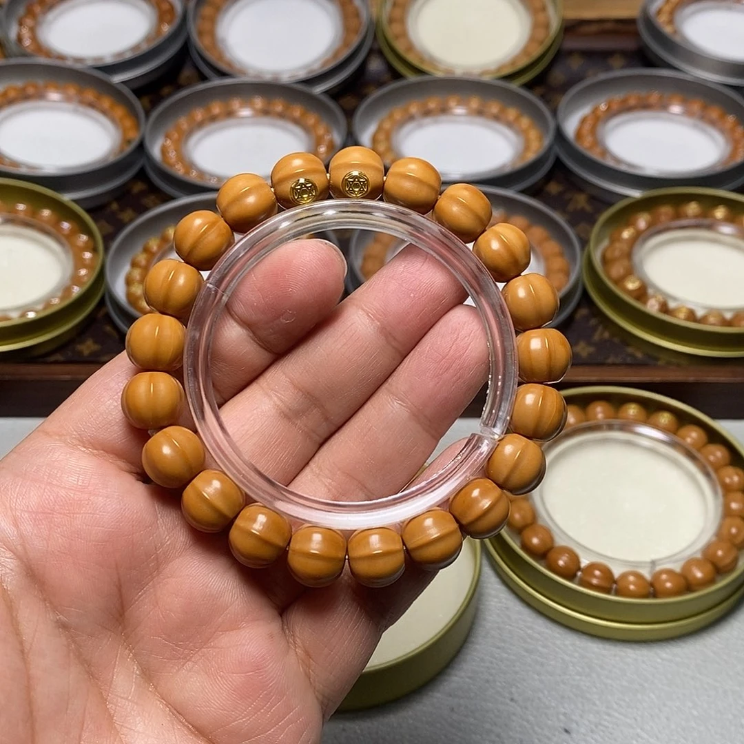 猴头核桃手串46号18k双标鲨鱼鳍11左右