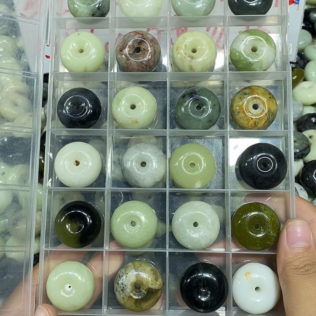 合金蛇纹石玉颈饰342