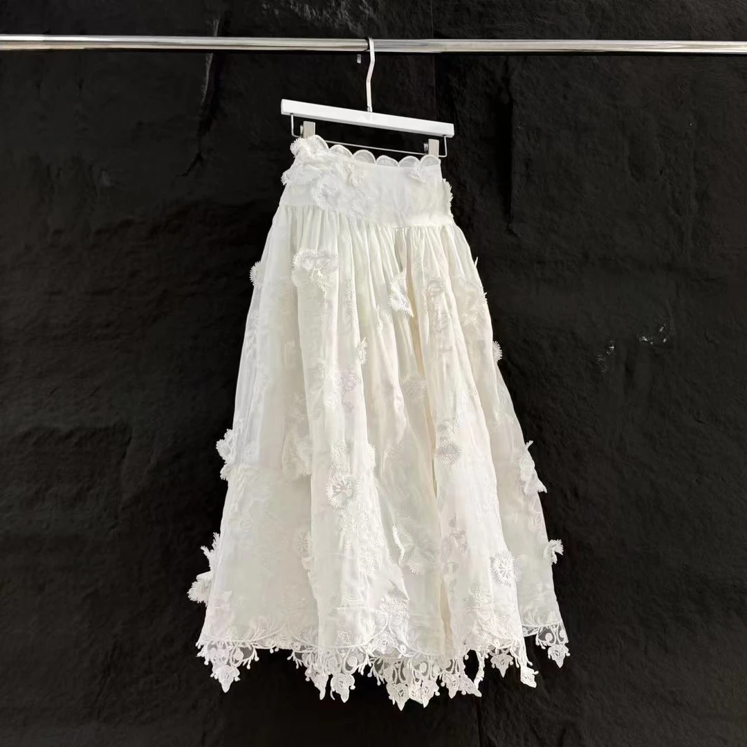 订花瓣系列绣花半裙