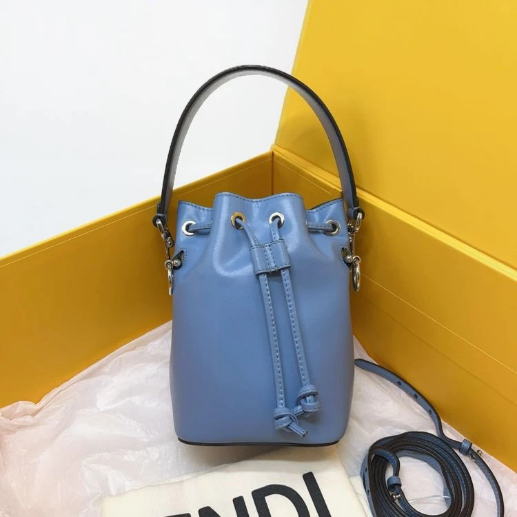 95新/芬迪/C214653935/包包