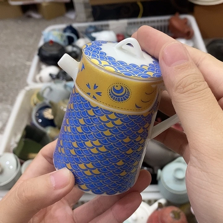 陶瓷艺术品及陶瓷制品