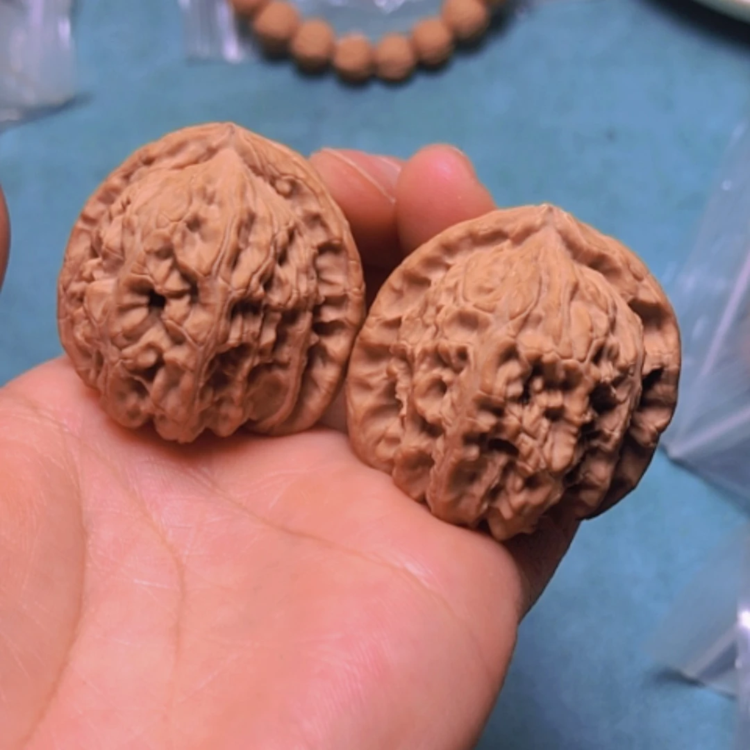 【闪购商品】核桃手串/手链36.5白狮子修尖