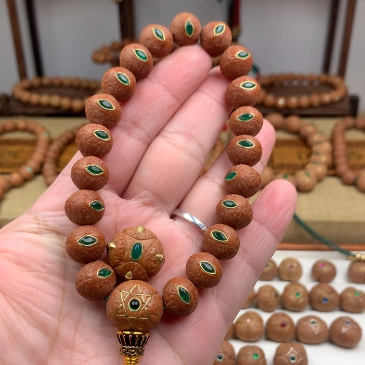 豆***豆吊坠凤眼菩提手串