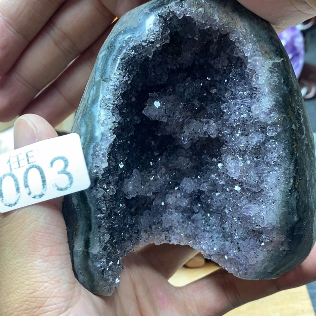 未镶嵌水晶大型摆件（非配饰）