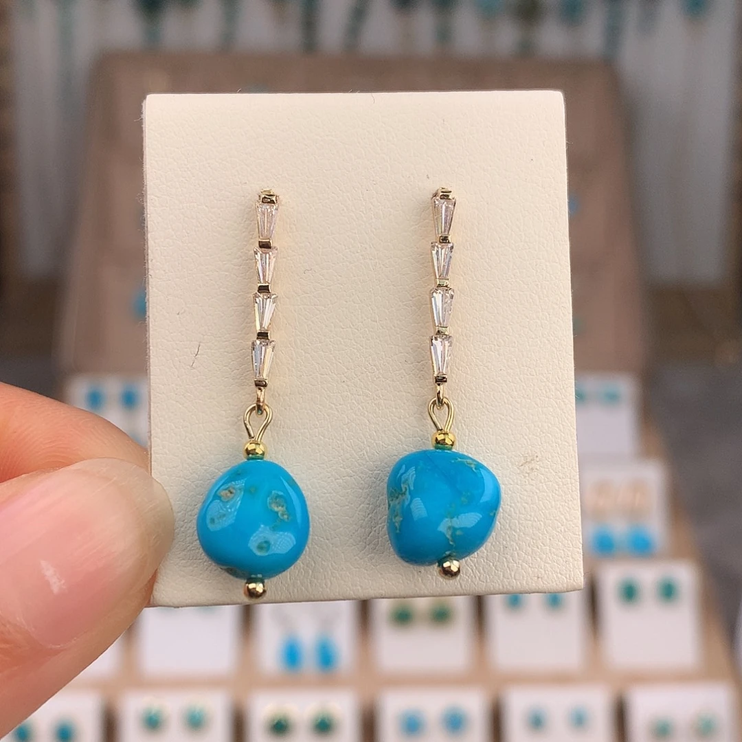 绿松石未镶嵌耳饰