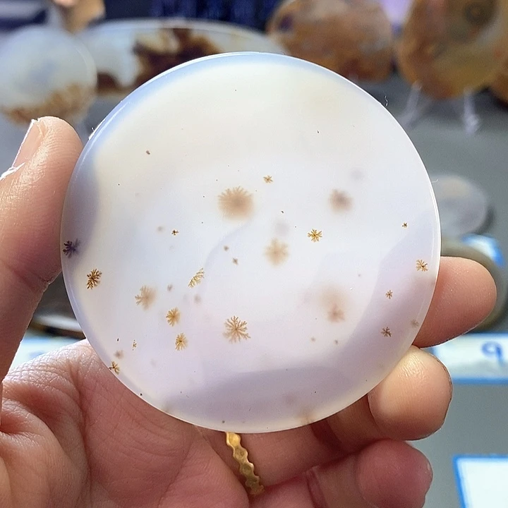 玛瑙/玉髓未镶嵌珠宝半成品