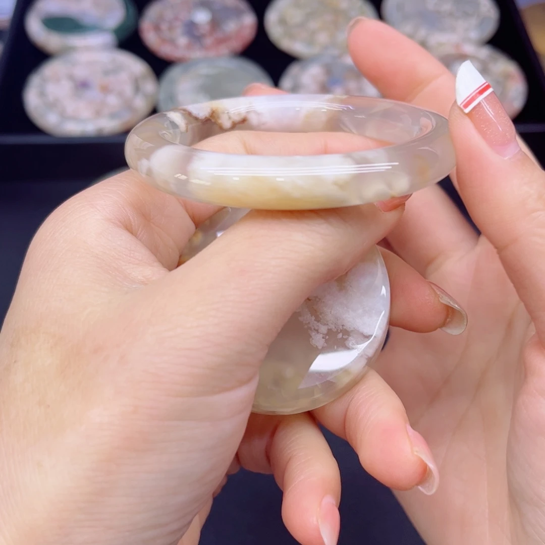 玛瑙/玉髓未镶嵌手镯53