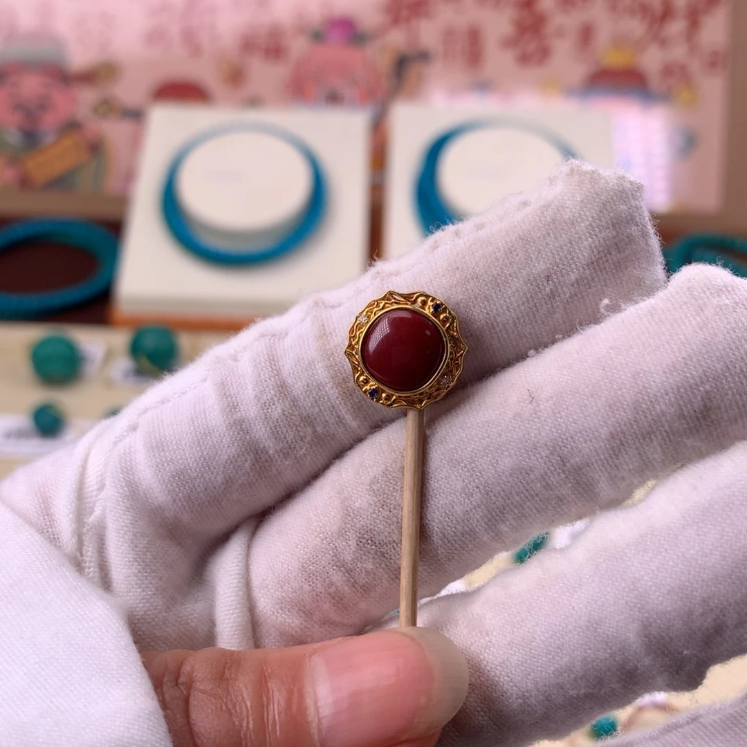 南红玛瑙配饰合金采****菇