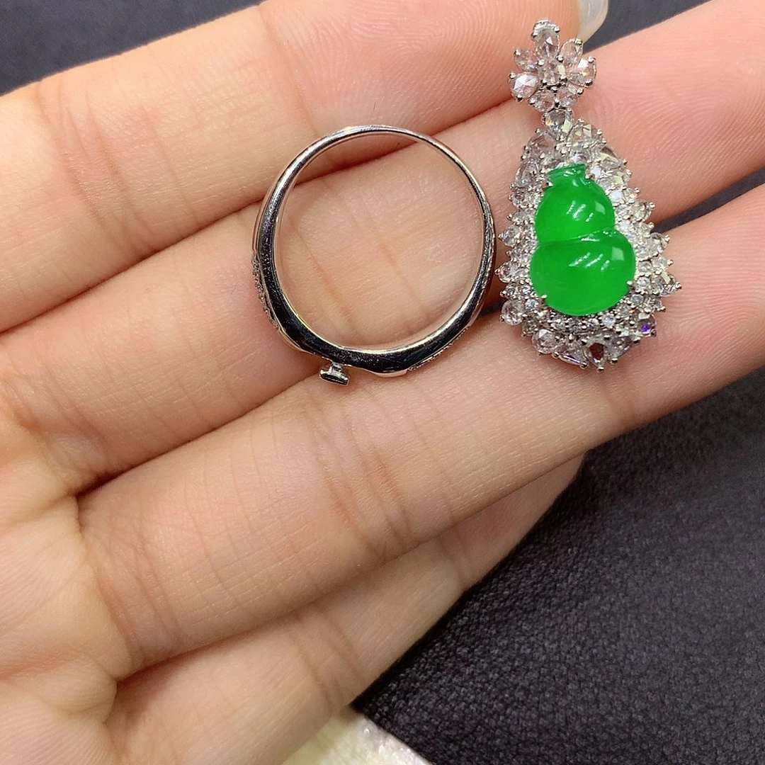 翡翠18K金镶嵌吊坠(不含链)