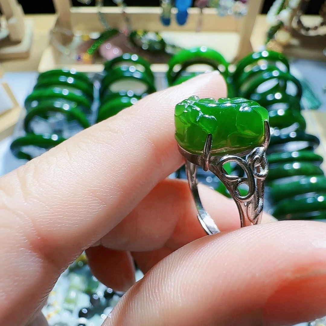 和田玉耳饰银S925镀金镶嵌小*羽