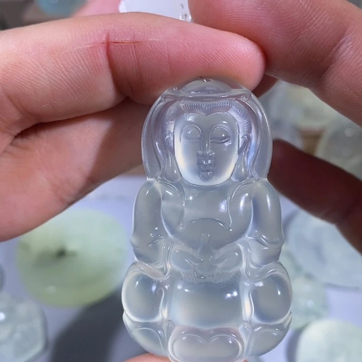 岫玉未镶嵌吊坠吊坠