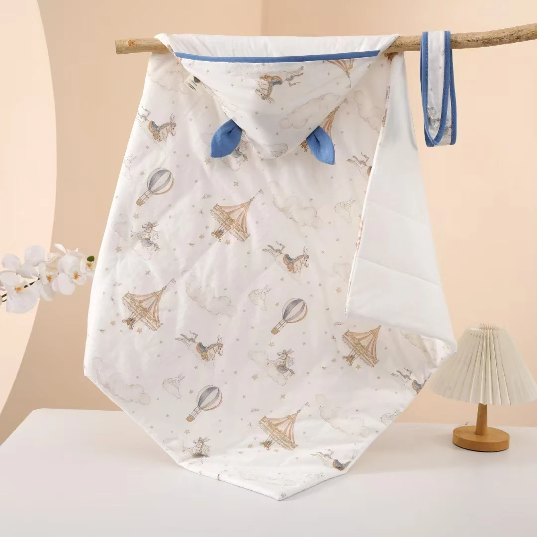 新生儿婴儿纯棉A类双层产房抱被300克带帽包裹四季幼儿新生儿枕头